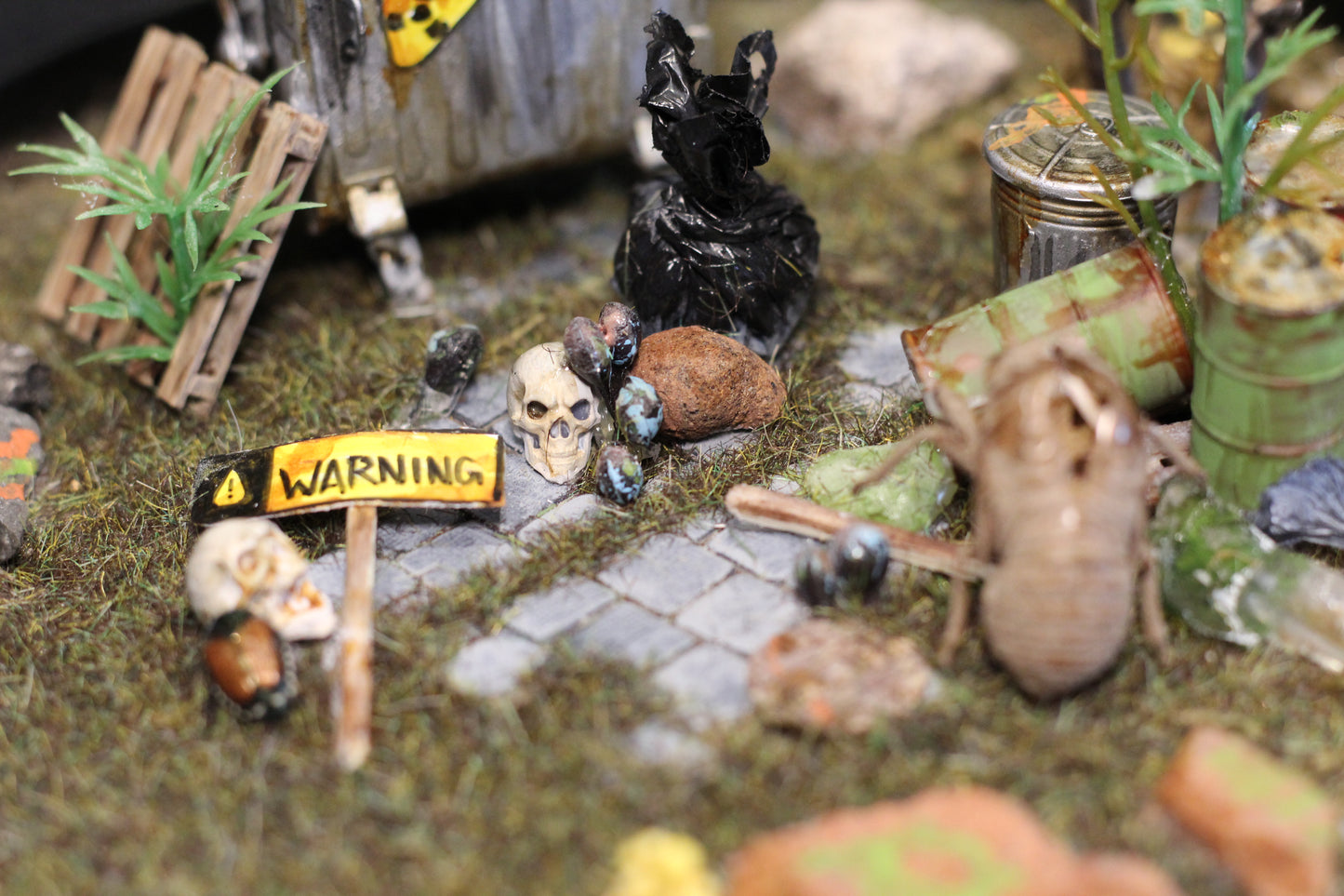 Cicadapocalypse Diorama